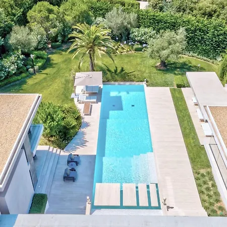 Les Pins Incredible Architect In Ramatuelle וילה